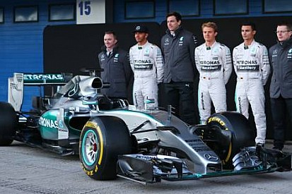 Mercedes resmi lansmanı gerçekleştirdi