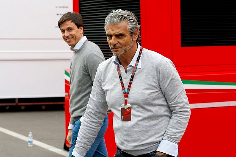 Mercedes вимагає перевірки Ferrari