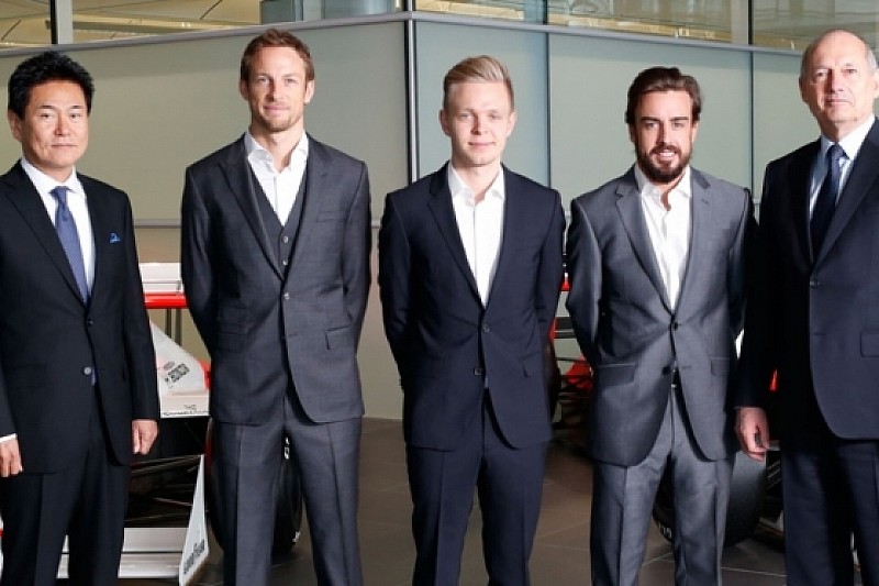Алонсо и Баттон - гонщики McLaren