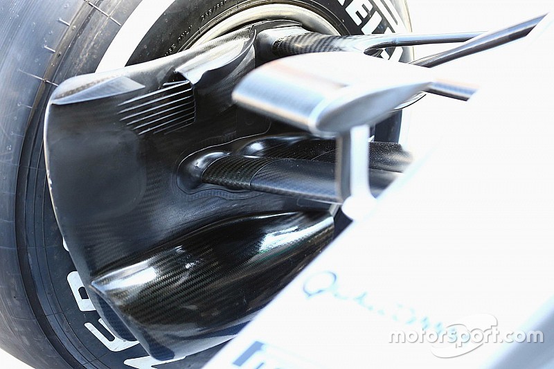 Tech update: De front brake duct op de Mercedes W07