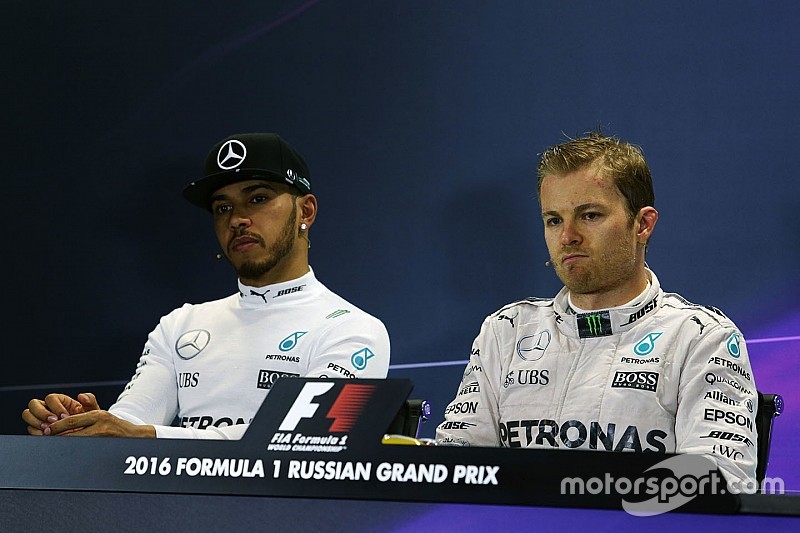 Pleiten, Pech und Pannen: Verschwörung gegen Lewis Hamilton?