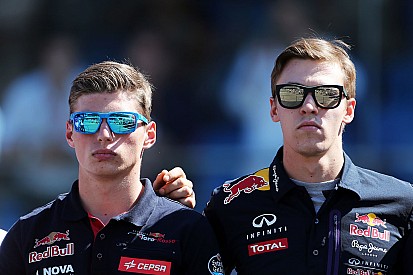 Kvyat é rebaixado e Verstappen assume seu lugar na Red Bull