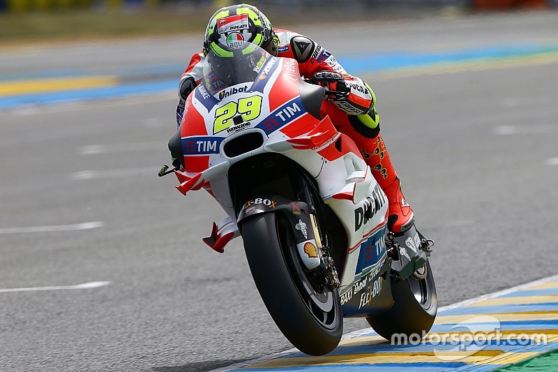 Le Mans, Libere 3: Iannone precede Lorenzo per 5 millesimi!