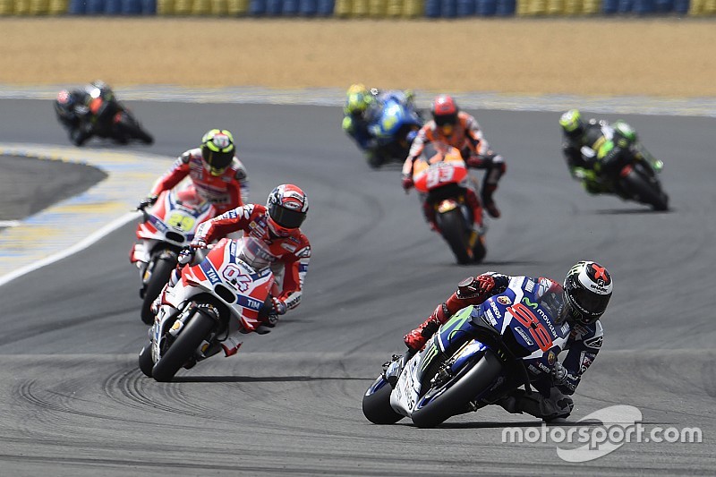 MotoGP勒芒:洛伦佐称雄 全场意外频发