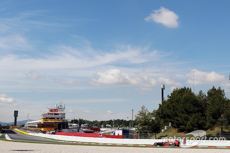 Verstappen geeft zichzelf zeven voor eerste dag bij Red Bull Racing