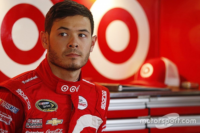 Larson sueña con correr la Indy 500