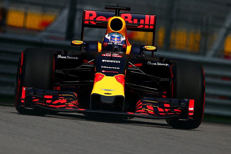Dilemma voor Red Bull: Renault geeft elk team slechts één nieuwe motor