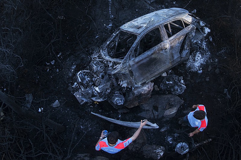 Foto's en video: 'Klein foutje' leidde tot WRC-vuurzee