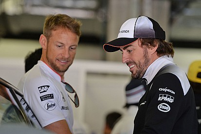 Гонщики McLaren прокомментировали смелый прогноз Денниса