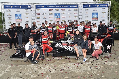 Sebastien Bourdais trionfa a sorpresa a Detroit