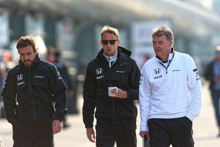 A McLaren még nem tárgyal versenyzőivel 2017-ről!