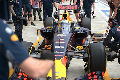 Webber szerint pár év múlva teljesen zárt lesz a Forma-1 pilótafülkéje