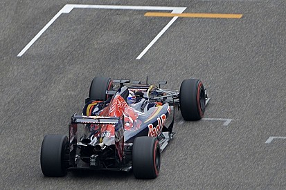 A Toro Rosso majdnem a Mercedest is bedarálta Kínában