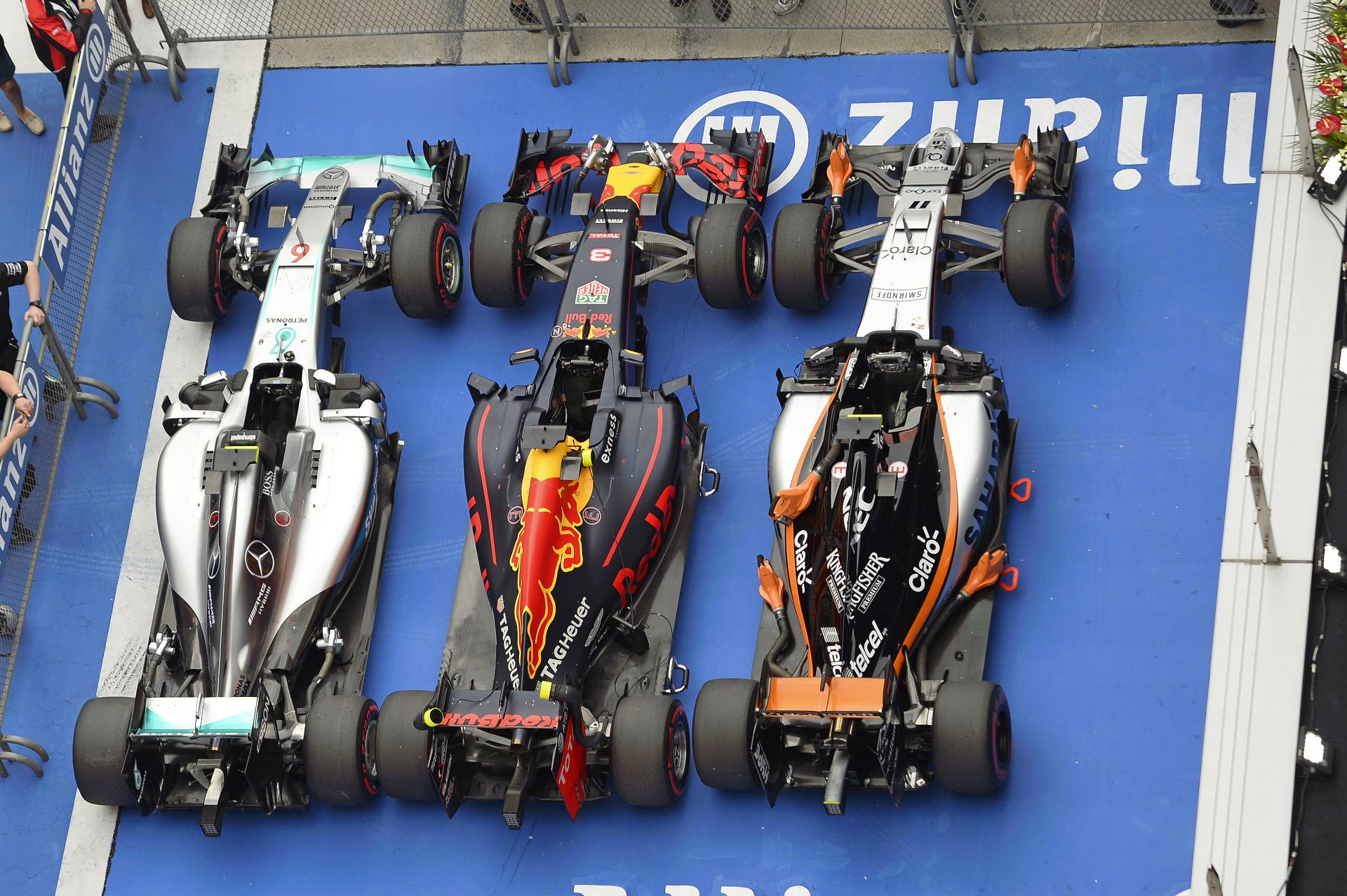 Nagyon „csúnya”, amit a Red Bull művel az F1-ben: a Mercedes és a Ferrari áldja az eget