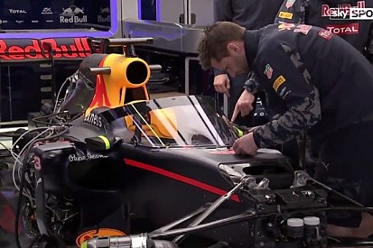Newey is dolgozott a Red Bull szélvédőjén - videón, ahogy az FIA teszteli a megoldást