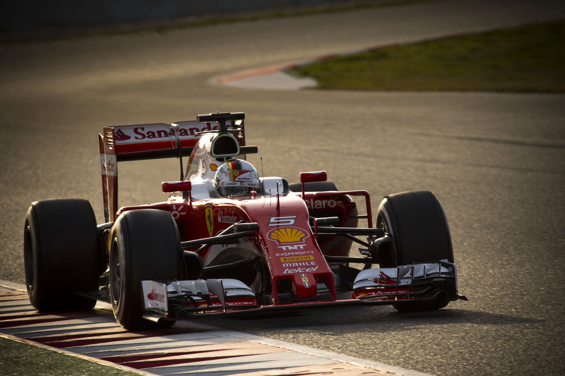 McLaren-Honda Vs. Ferrari: életerősebb lett a Honda