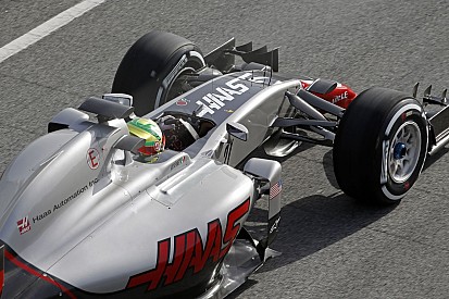 A Haas Racing is akar egy szeletet a Forma-1-es tortából!