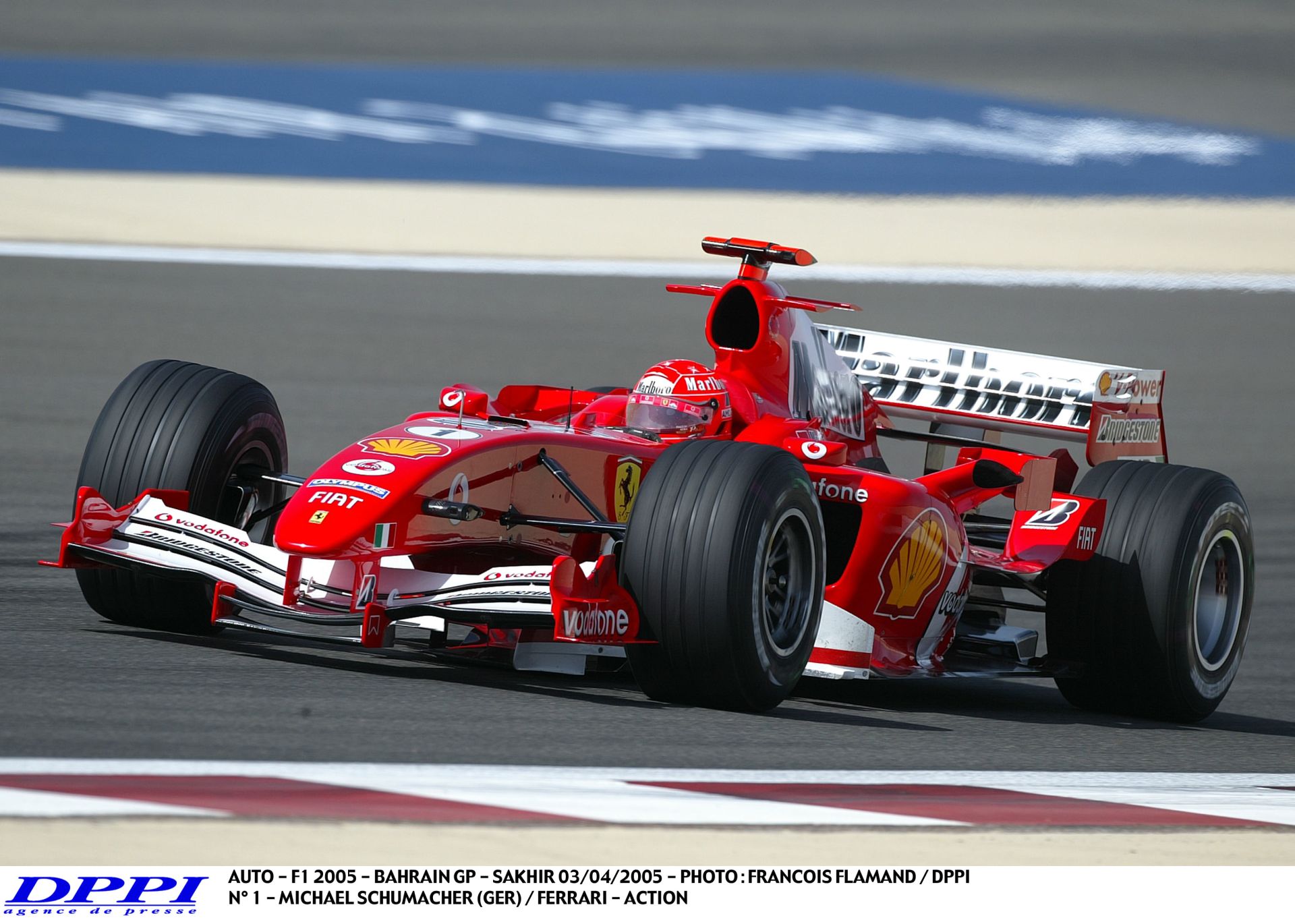Michael Schumacher beköszön a Ferrarival Bahreinben: Hoppá!