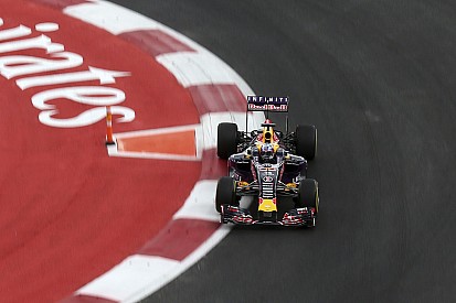 Ha beválik az új Renault motor, jövőre a Red Bull beszállhat a Mercedes és a Ferrari mellé
