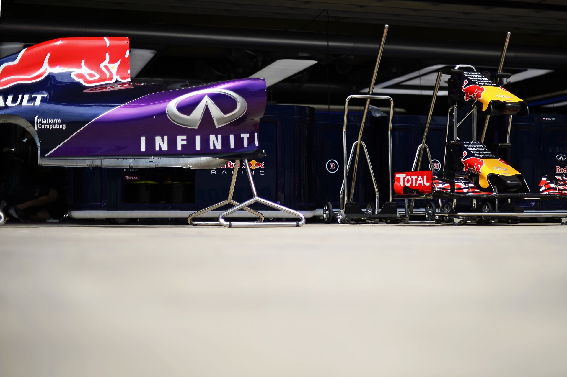 A Red Bull hivatalosan is megerősítette, hogy a Forma-1-ben marad!
