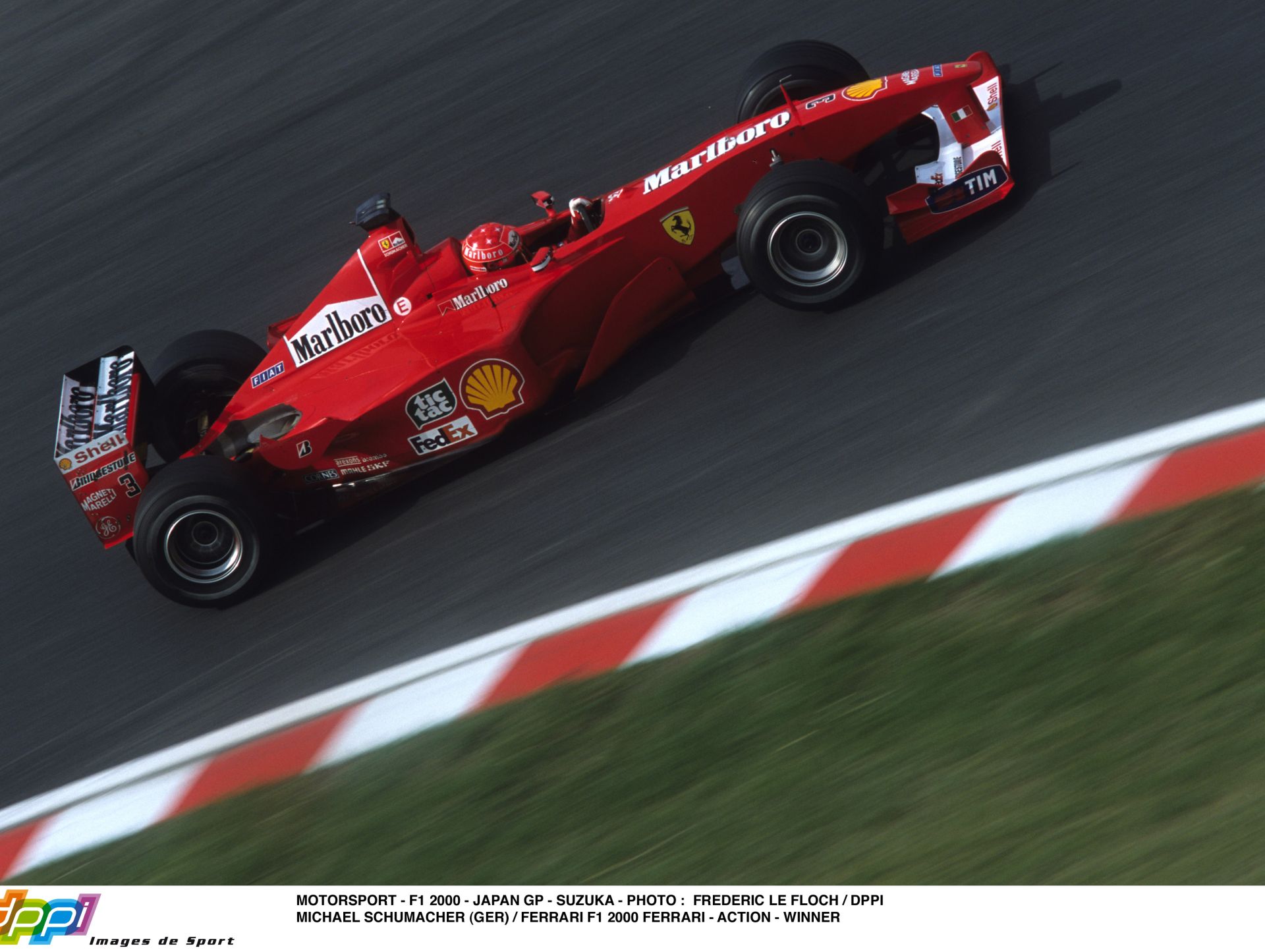 Michael Schumacher ezen a napon lett bajnok a Ferrarival: az első cím az olaszokkal