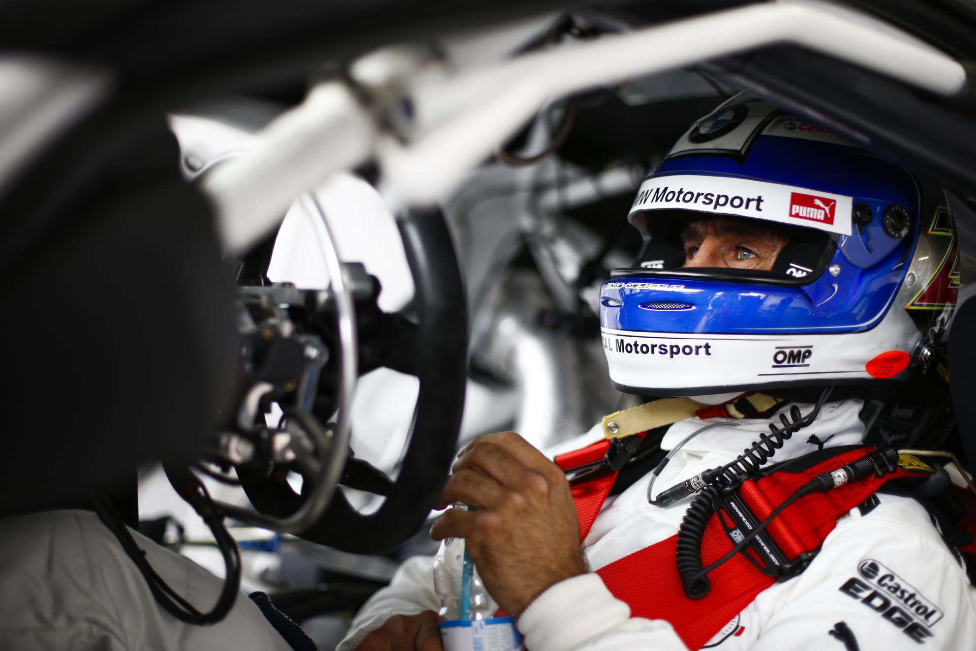 Ma 49 esztendős Zanardi, a korábbi F1-es pilóta, aki mindenki számára példakép lehet