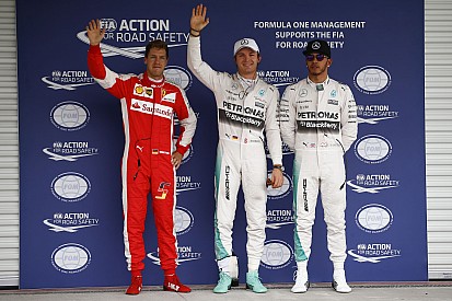 Így kémkedett Vettel az időmérő edzést követően Mexikóban: videón a jelenet