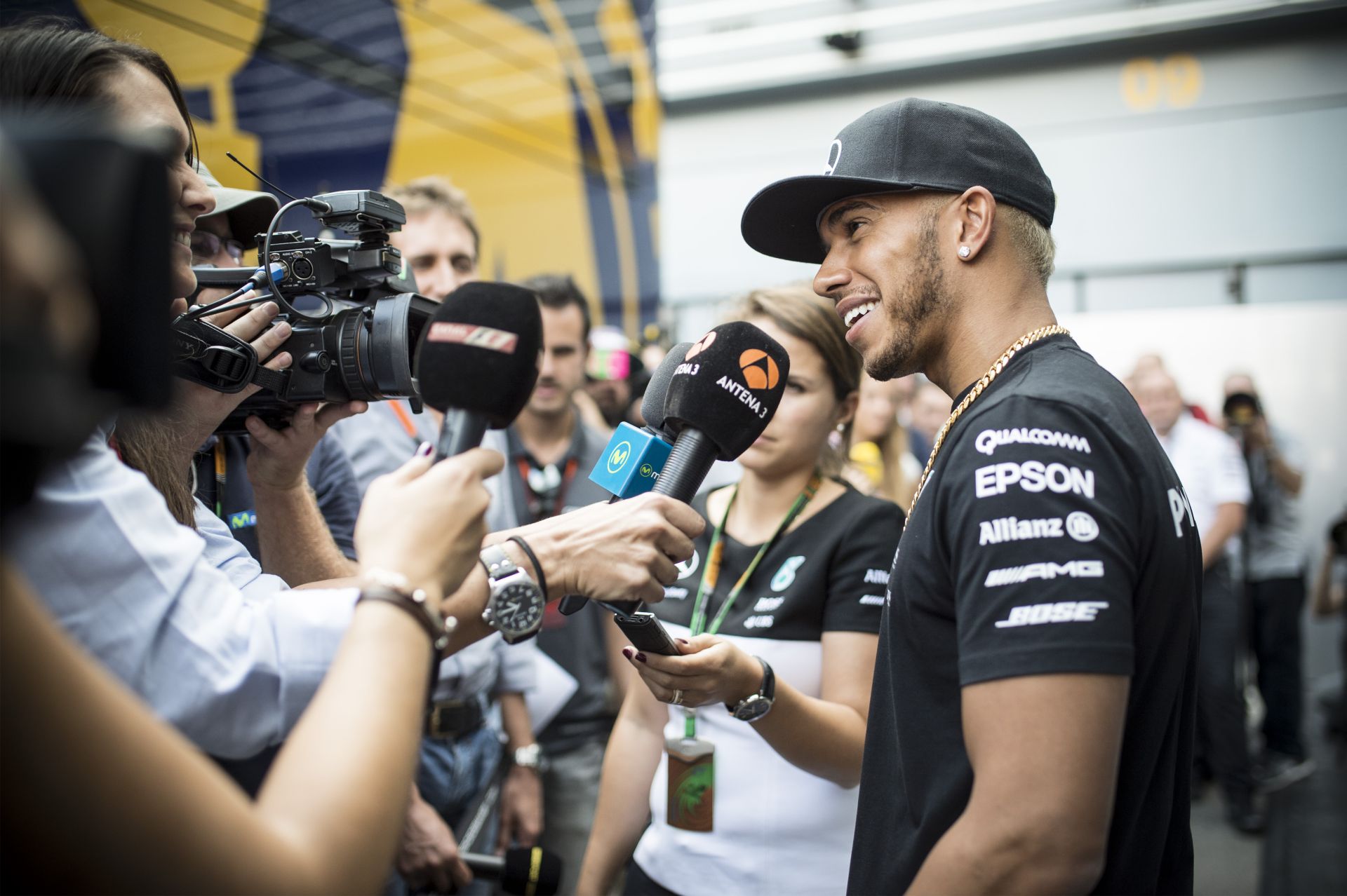 Ecclestone szerint Hamilton átesett a ló túloldalára: Lewis túl messzire ment…