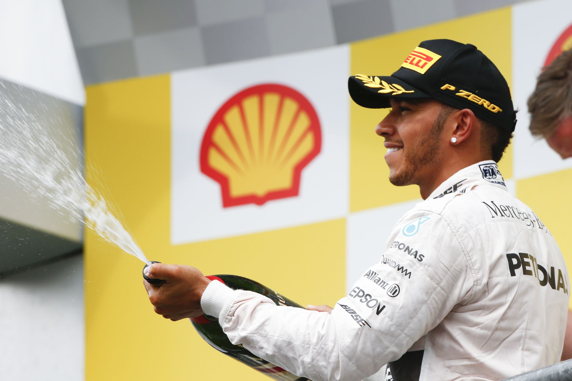 Button: „Hamilton a valaha volt egyik leggyorsabb versenyző egy körön”