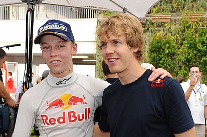 A Toro Rosso szerint Kvyat majdnem olyan tehetséges, mint Vettel