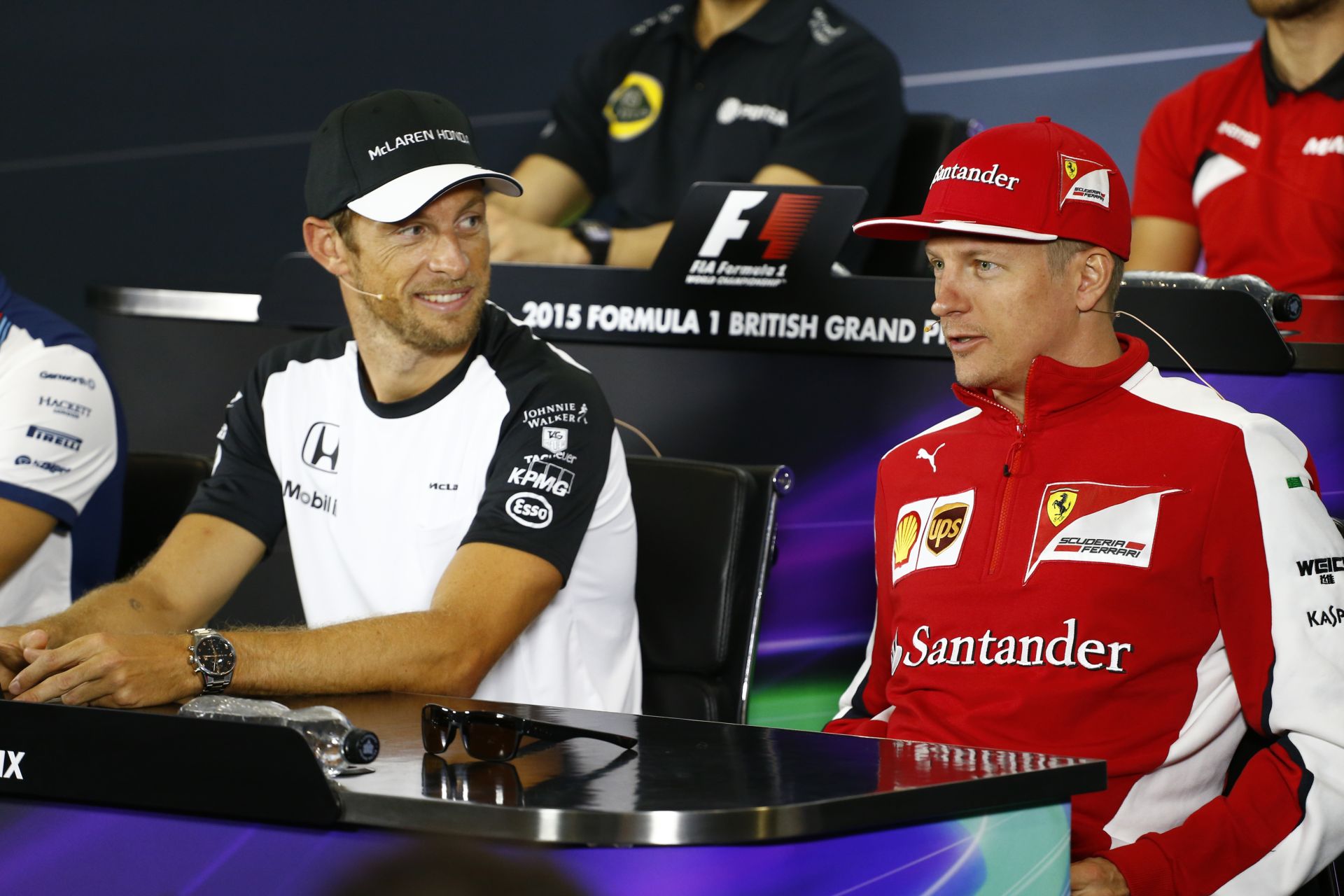 Ha nem nyújt jó teljesítményt Raikkönen a Magyar Nagydíjig, akkor mennie kell!