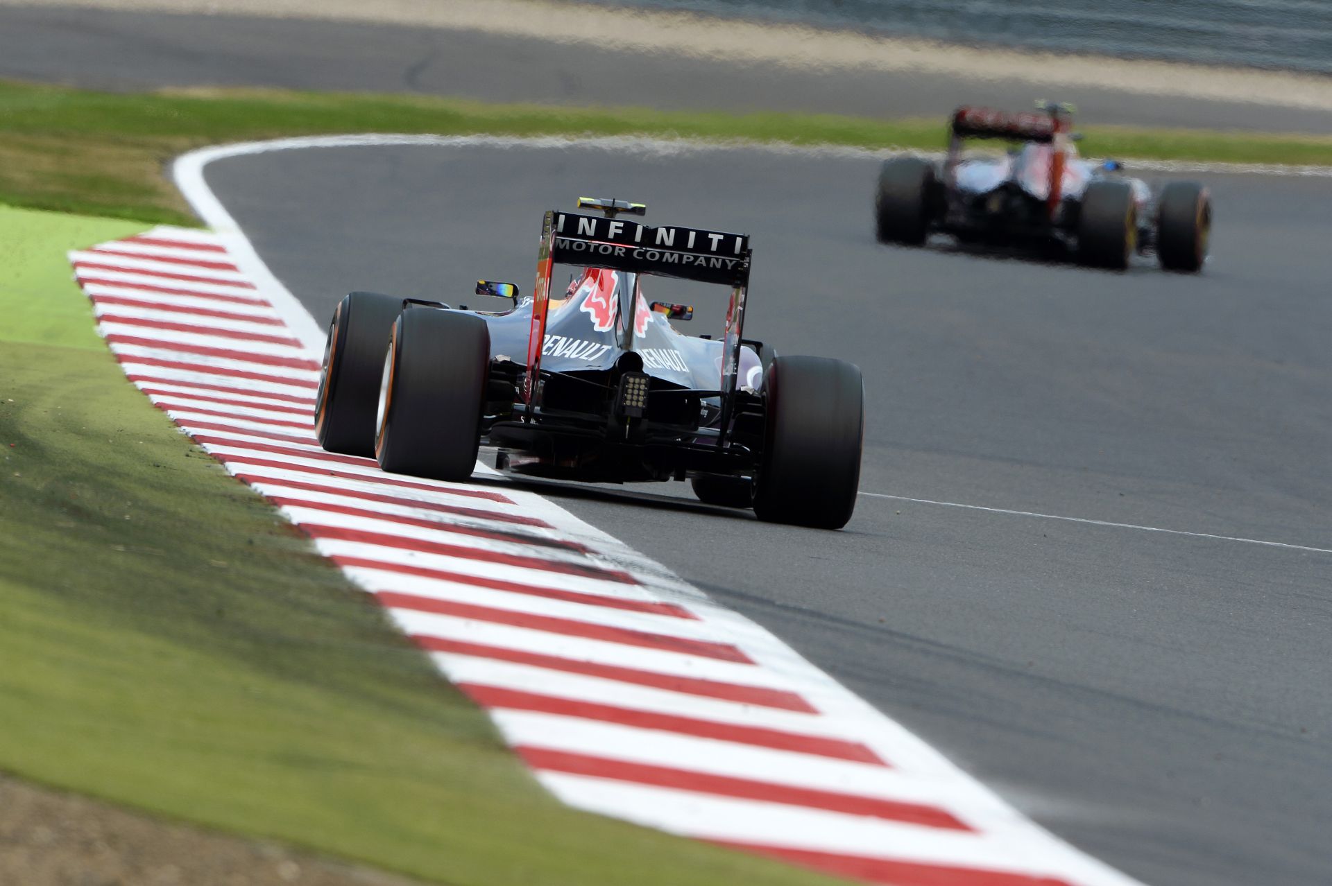 A Red Bullban végre megvan a tempó: Esély a dobogóra Silverstone-ban?