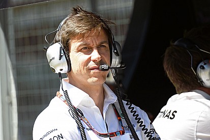 Red Bull-Mercedes: 2017-ben az elképzelhetetlen valósággá válik?