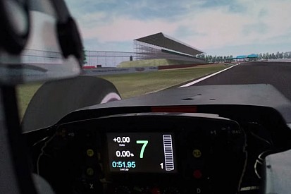 Így szimulátorozik Fernando Alonso: A kulisszák mögött