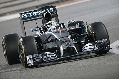 Jönnek az újabb sötét felhők a Forma-1 fölé: Már most 1 másodperccel gyorsabb a Mercedes új motorja