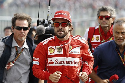 Alonso jövőre messze a legjobban fizetett versenyző lesz a McLaren-Hondánál
