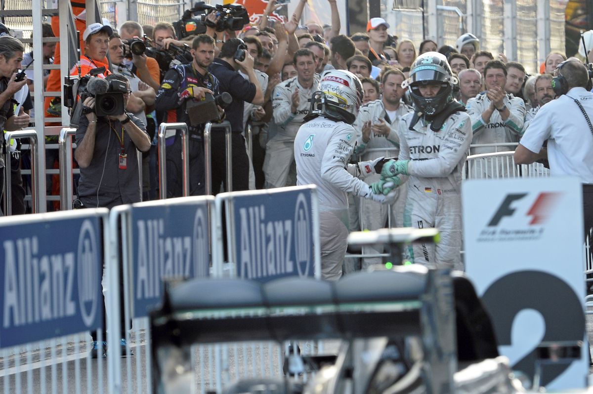 Hamilton reméli, hogy nem egy kerékcsere lesz Austinban: továbbra is csak üldöz és üldöz
