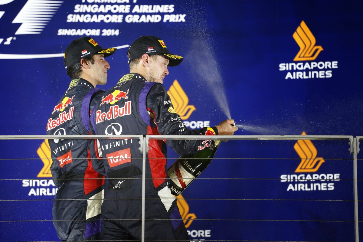 Még Vettelnek is van esélye a címre: a Red Bull nem avatkozik be