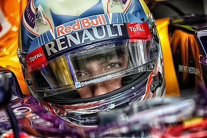 Ricciardo: Szeretnék a Ferrarinak versenyezni a Forma-1-ben!