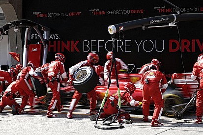 Videón a Bahreini Nagydíj leggyorsabb bokszkiállása: Raikkönen és a Ferrari