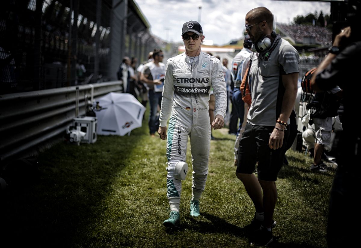 Rosberg meg akarja tartani a titkait: a Mercedes annyira nem örül ennek