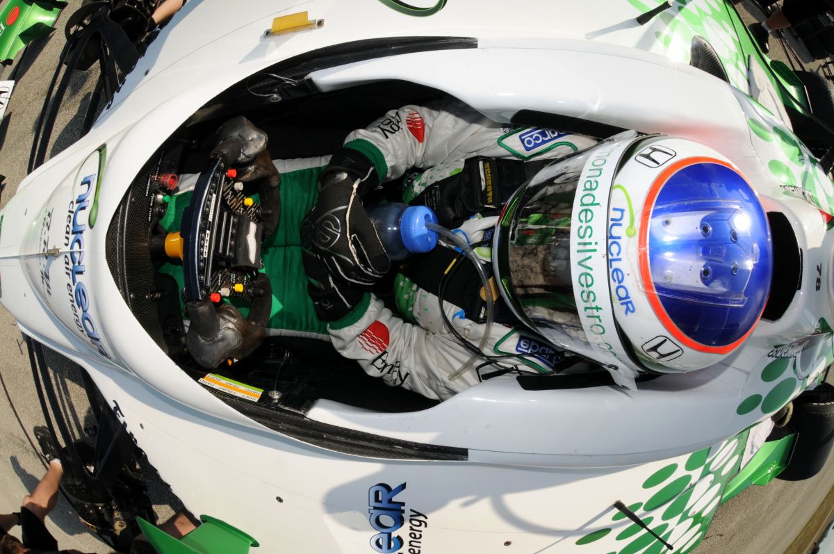 Újra autóban Simona de Silvestro, a Sauber