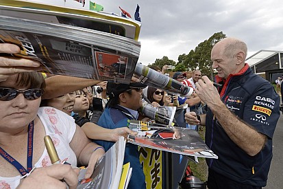 A Ferrari Newey-t akarja, hogy megtarthassa Alonsót: megszerzik a brit zsenit?