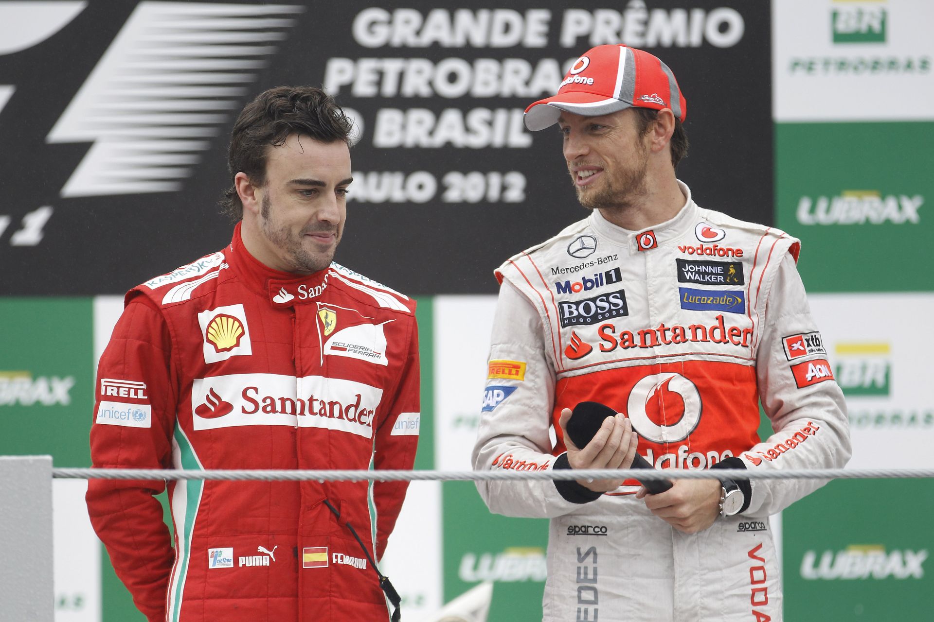 Button: Nagy kihívást jelentene számomra, ha Alonso lenne az új csapattársam