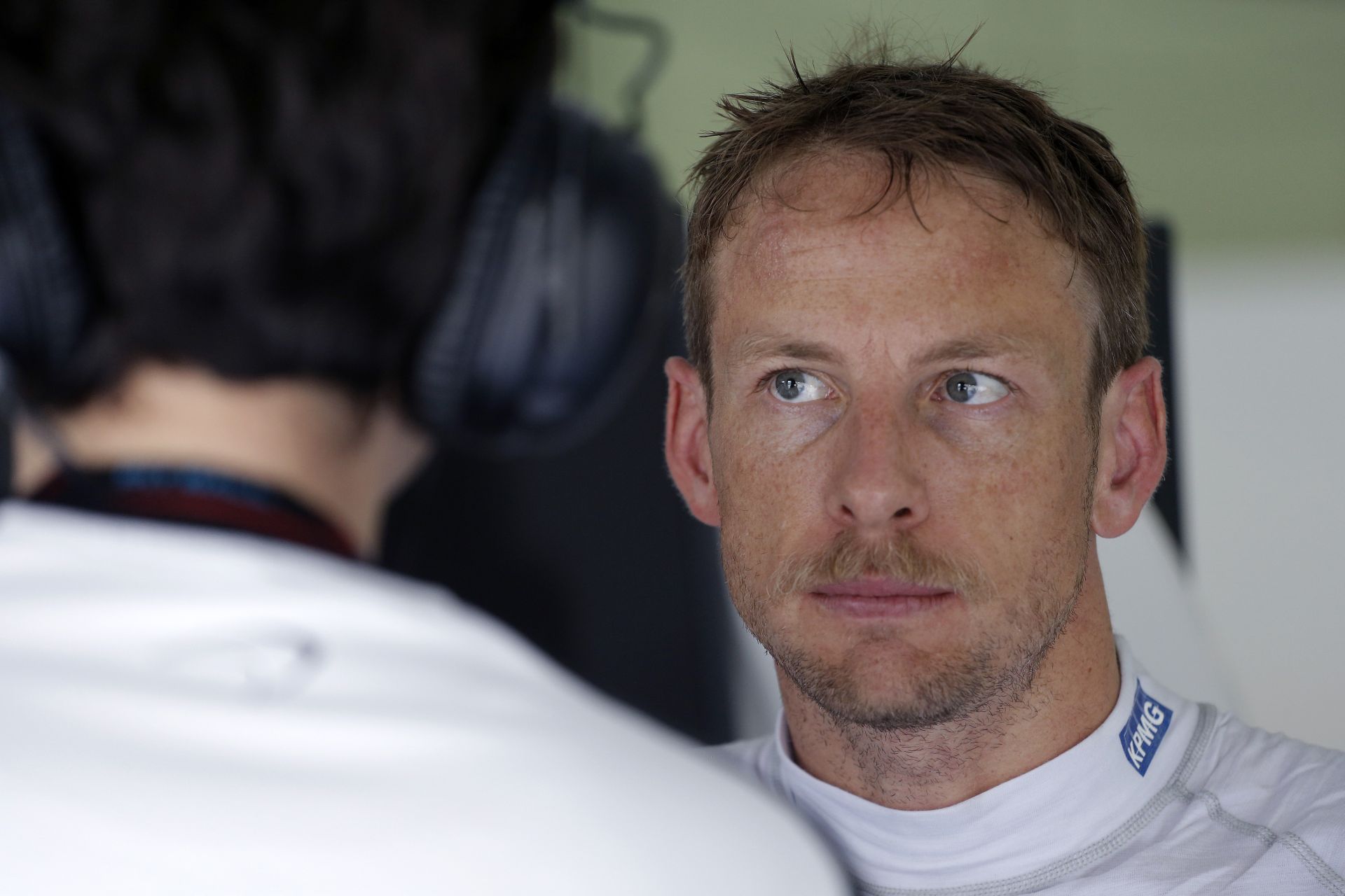 Button panaszkodik a McLaren túlzott alulkormányzottságára