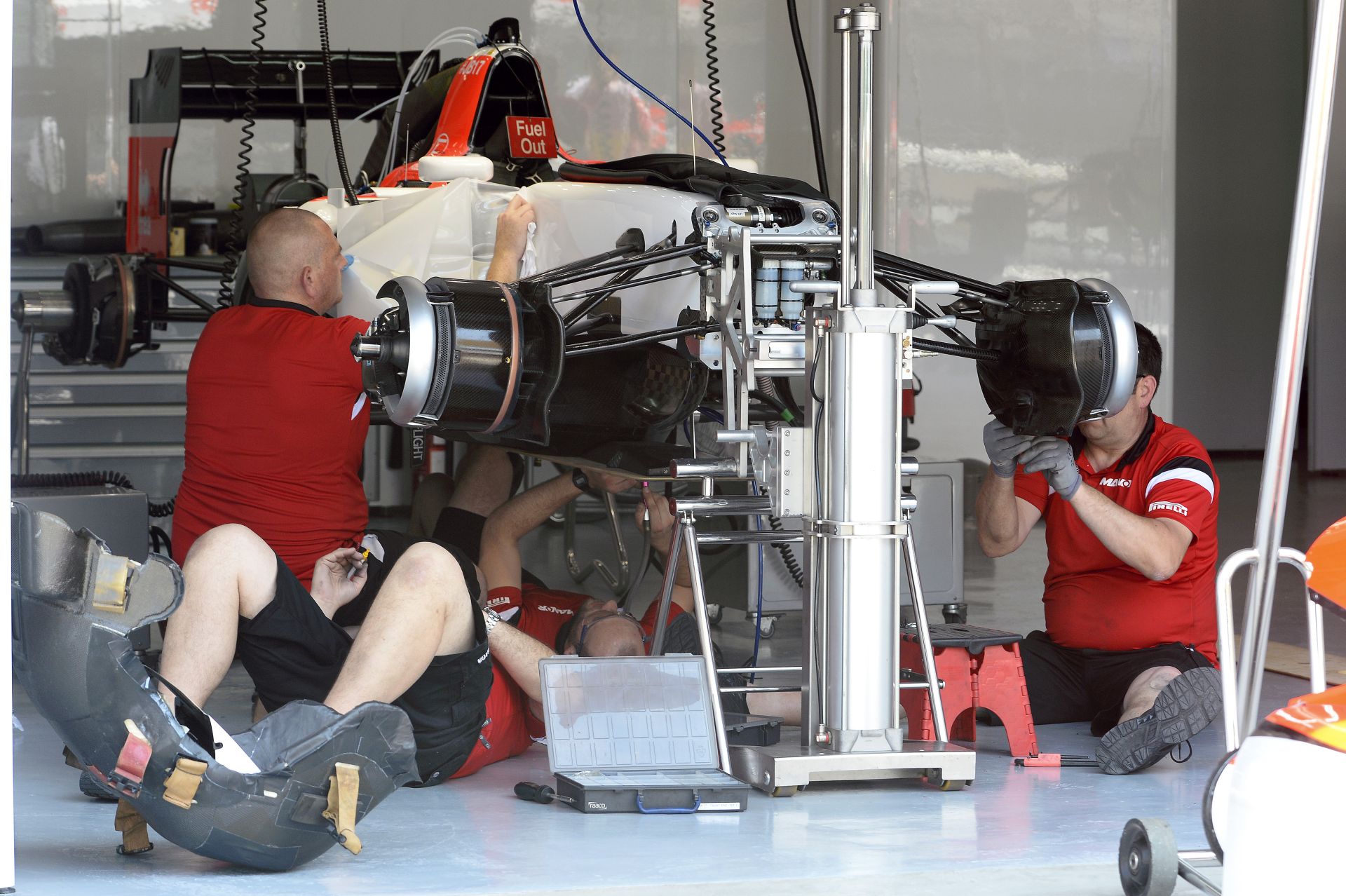 A Manor F1 Team tagadja, hogy nem tud egyszerre két autót futtatni
