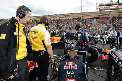 Vettel elég büszke ahhoz, hogy felülkerekedjen a motorgondokon, és Ricciardo előtt legyen