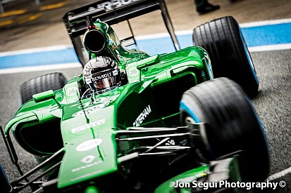 Banális hibának köszönhetjük a csúnya orrokat az F1-ben?