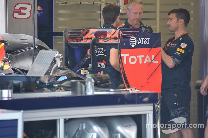 Tech update: Red Bull test twee verschillende achtervleugels in Baku