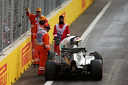 Lewis Hamilton se decepciona a sí mismo